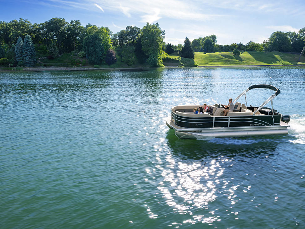 Wild Wave Watersports Pontoon Boat
